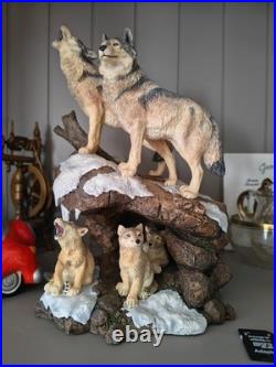 10 3/4 Danbury Mint'Wilderness Call' Wolf Pack Sculpture By Nick Bibby COA