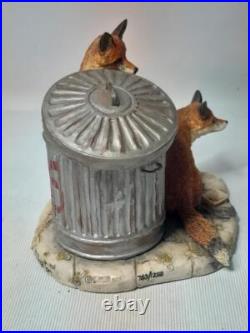 1993 Limited Edition Border Fine Arts URBAN FOXES Figurine L134 David Walton 1993 Limited Edition Border Fine Arts URBAN FOXES Figurine L134 David Walton