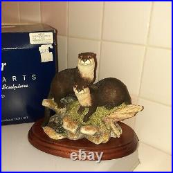 1994 BORDER Fine Arts Hand Made in Scotland SPRING ROMANCE Pair 0f Otters withBox
