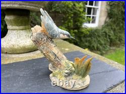 A Vintage Border Fine Arts Model of a Nuthatch by David Geenty 1981