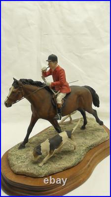 BORDER FINE ARTS Collecting The Hounds Hunting Scene Limited Edition Anne Wall