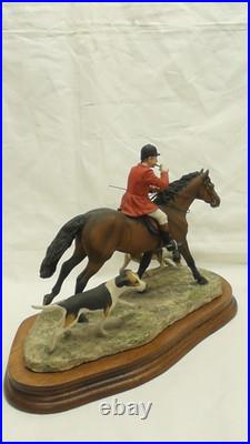 BORDER FINE ARTS Collecting The Hounds Hunting Scene Limited Edition Anne Wall