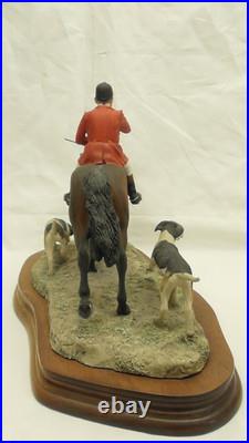 BORDER FINE ARTS Collecting The Hounds Hunting Scene Limited Edition Anne Wall