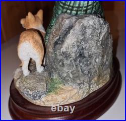 BORDER FINE ARTS Her Majesty At Balmoral B1406 Hand Signed Felt by RAY AYRES