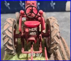 BORDER FINE ARTS'MAKING ADJUSTMENTS' A2142 McCormick Farmall Tractor Boxed