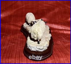 BORDER FINE ARTS MODEL NO 113 Sheep with Lambs EARLY LAMBS LATE SNOW 1988