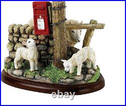 BORDER FINE ARTS STUDIO Sheep May Safely Graze Figurine On Plinth NEW & Boxed