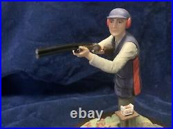 Beautiful Early Border Fine Arts PULL Clay Pigeon Shooting Figurine by Ayres