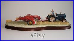 Border Fine Art Bo738 Hay Baling Ford 2000 Tractor Limited Edition