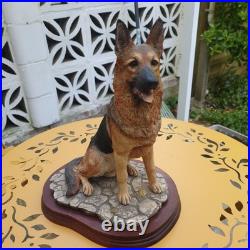 Border Fine Art German Shepherd MT06 Figurine with non-fixed base