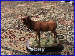 Border Fine Art Red Deer Limited Ed 610/750 By Ray Ayres 1979 On Plinth