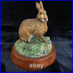 Border Fine Arts 1978 Ayres Hare Figurine Hand Made Scotland Wood Base 6in Border Fine Arts 1978 Ayres Hare Figurine Hand Made Scotland Wood Base 6in