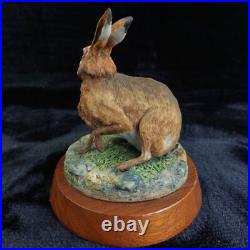 Border Fine Arts 1978 Ayres Hare Figurine Hand Made Scotland Wood Base 6in Border Fine Arts 1978 Ayres Hare Figurine Hand Made Scotland Wood Base 6in
