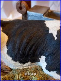 Border Fine Arts 2005 Holstein Friesian Lying Cow A5273 Sculpture. Signed