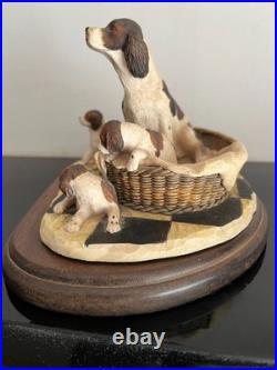 Border Fine Arts(205A)Springer Spaniel and Pups (Liver/White) Ray Ayres 1989