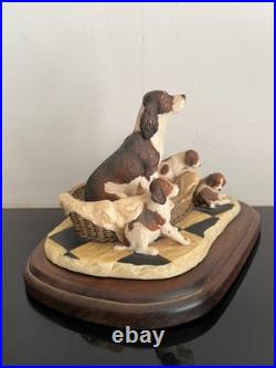 Border Fine Arts(205A)Springer Spaniel and Pups (Liver/White) Ray Ayres 1989