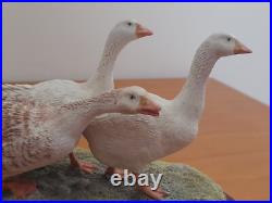 Border Fine Arts A Wild Goose Chase Resin Figure Dog B0088 Ray Ayres Boxed