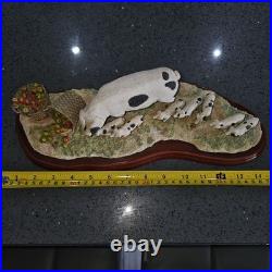 Border Fine Arts A1223 No Scrumping Figurine by Artist Kirsty Armstrong No Box