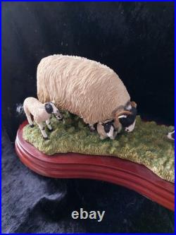 Border Fine Arts A5914 Come No Closer. 2005, J Herriot Collection Hans Kendrick