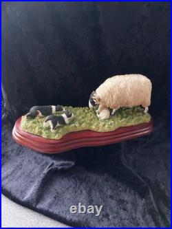 Border Fine Arts A5914 Come No Closer. 2005, J Herriot Collection Hans Kendrick