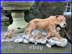 Border Fine Arts African Lioness & Cubs L106. 4/750 Good condition. Unboxed