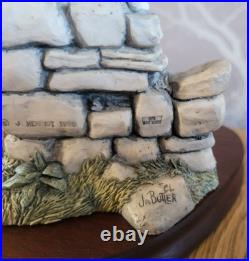 Border Fine Arts All Things Wise And Wonderful JH58 JH59 Border Collie Figurine