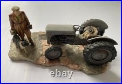 Border Fine Arts An Early Start JH91B Stamped Ray Ayres No Plinth 1995