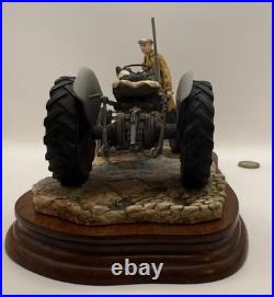 Border Fine Arts'An Early Start' Model by Ray Ayres