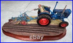 Border Fine Arts B0517'AT THE VINTAGE' Limited Edition signed by Ray Ayres