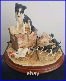 Border Fine Arts B0537 Out Of Harms Way Collectable Very Rare Figurine Boxed Border Fine Arts B0537 Out Of Harms Way Collectable Very Rare Figurine Boxed