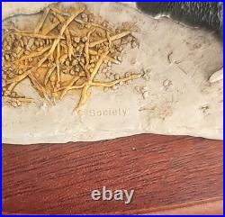Border Fine Arts B0537 Out Of Harms Way Collectable Very Rare Figurine Boxed