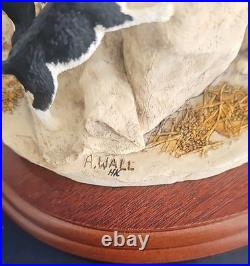Border Fine Arts B0537 Out Of Harms Way Collectable Very Rare Figurine Boxed