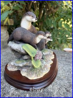 Border Fine Arts B0795 Otter Family Ltd Ed 95/1750 Ray Ayres Mint Condition Rare