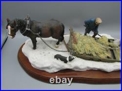 Border Fine Arts BFA A2140 Emergency Rations Excellent On Wooden Plinth Boxed