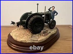 Border Fine Arts BO299 won't start Fordson Tractor Boxed With Certificate