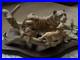 Border-Fine-Arts-Bengal-Tigeress-And-Cubs-Ornament-270-750-01-yaph
