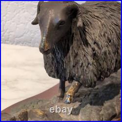 Border Fine Arts Black Faced Ewe & Border Collie Bronzed Limited Edition 377/500