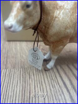 Border Fine Arts Blonde D'Aquitaine Cow, immaculate condition, RARE A5256