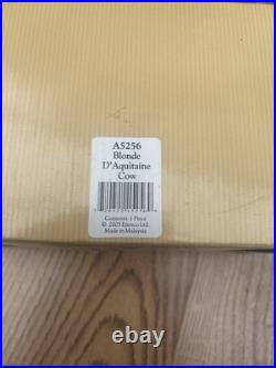 Border Fine Arts Blonde D'Aquitaine Cow, immaculate condition, RARE A5256