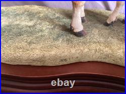 Border Fine Arts Blonde D'aquitaine Cow And Calf On Plinth Limited Ed 308/1250
