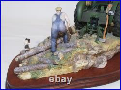 Border Fine Arts Boxed Ltd. Ed. 1228/1500'hauling Out' Sculpture By Ray Ayres