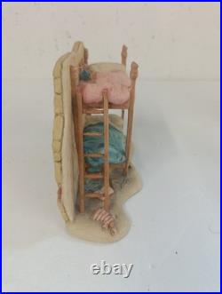 Border Fine Arts Bramblly Hedge'The Bunkbeds' BH35