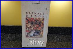 Border Fine Arts Brambly Hedge Bookends Poppy & Babies BHB01