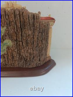 Border Fine Arts Brambly Hedge Pretenders to the Throne B0809