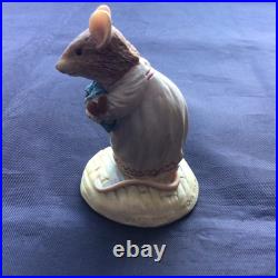 Border Fine Arts Brambly Hedge Primrose Teddy Mouse. Signed By Jill Barklem Border Fine Arts Brambly Hedge Primrose Teddy Mouse. Signed By Jill Barklem