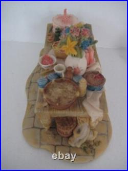 Border Fine Arts Brambly Hedge The Table Bh7 Made In Britain Border Fine Arts Brambly Hedge The Table Bh7 Made In Britain