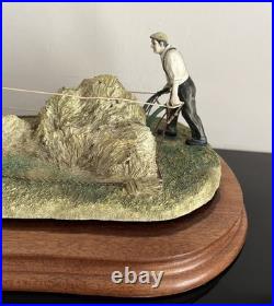 Border Fine Arts Clean SweepRay Ayres (2000). Limited GOLD Edition 250/350