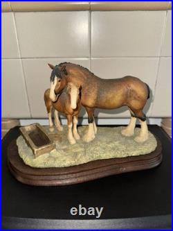 Border Fine Arts Clydesdale Mare And Foal Ray Ayres Ornament
