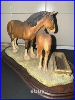 Border Fine Arts Clydesdale Mare And Foal Ray Ayres Ornament