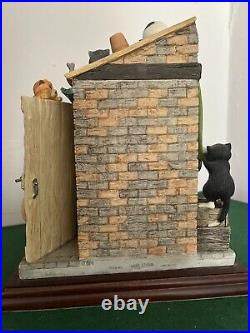 Border Fine Arts. Comic & Curious Cats. Outside Privy (A4962) Limited Edition